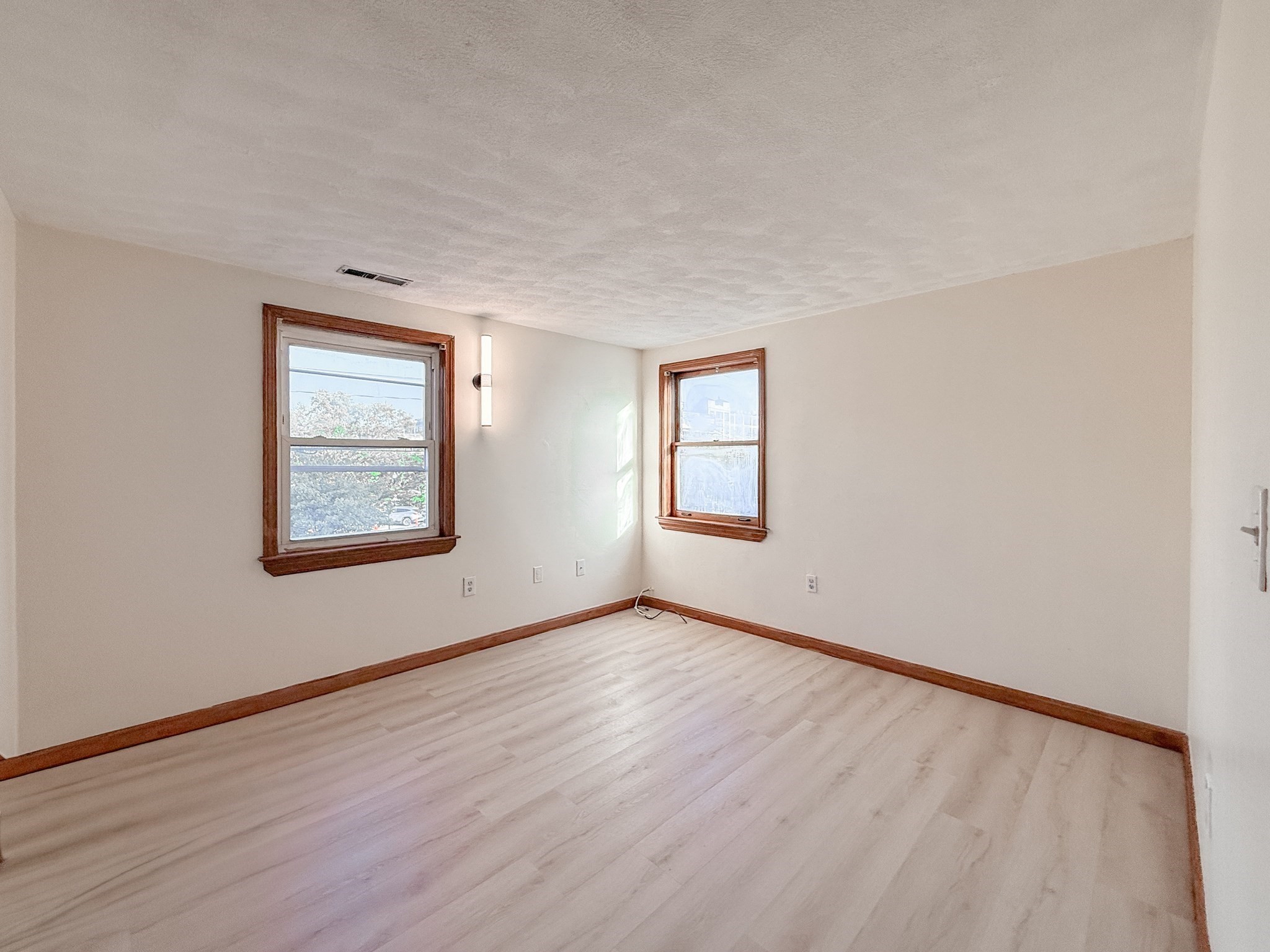 202 Bremen St # 3 Property Photo 10
