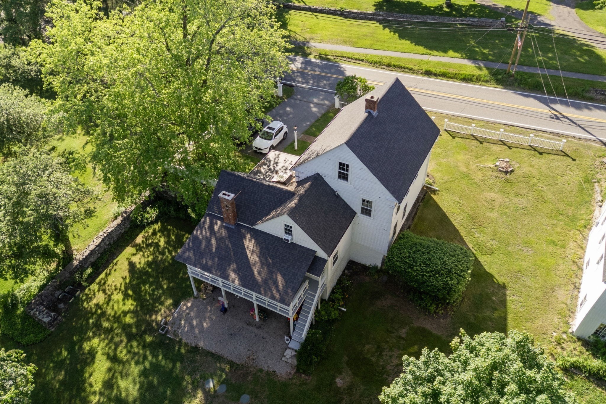 339 Boston Rd Property Photo 4