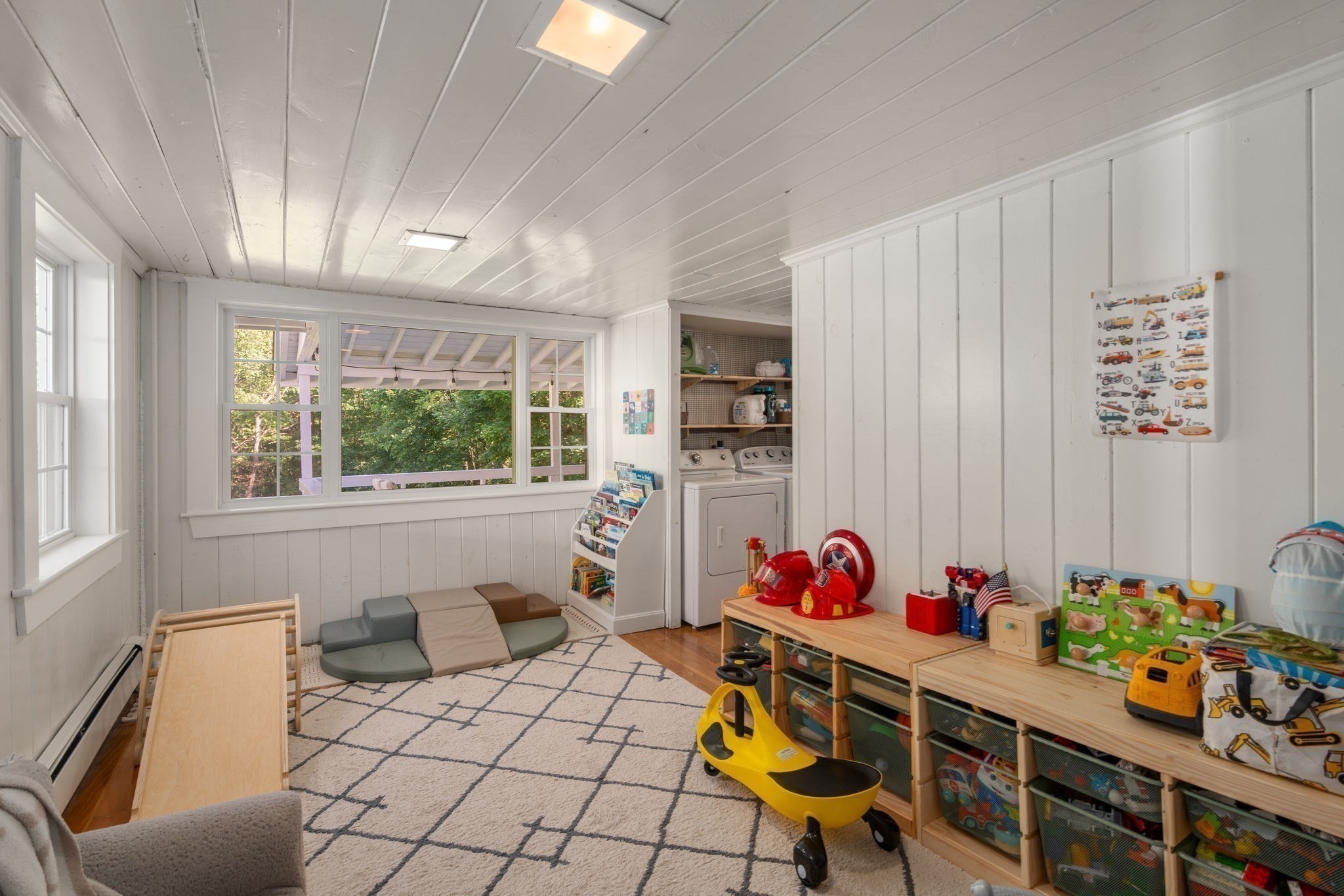 339 Boston Rd Property Photo 14