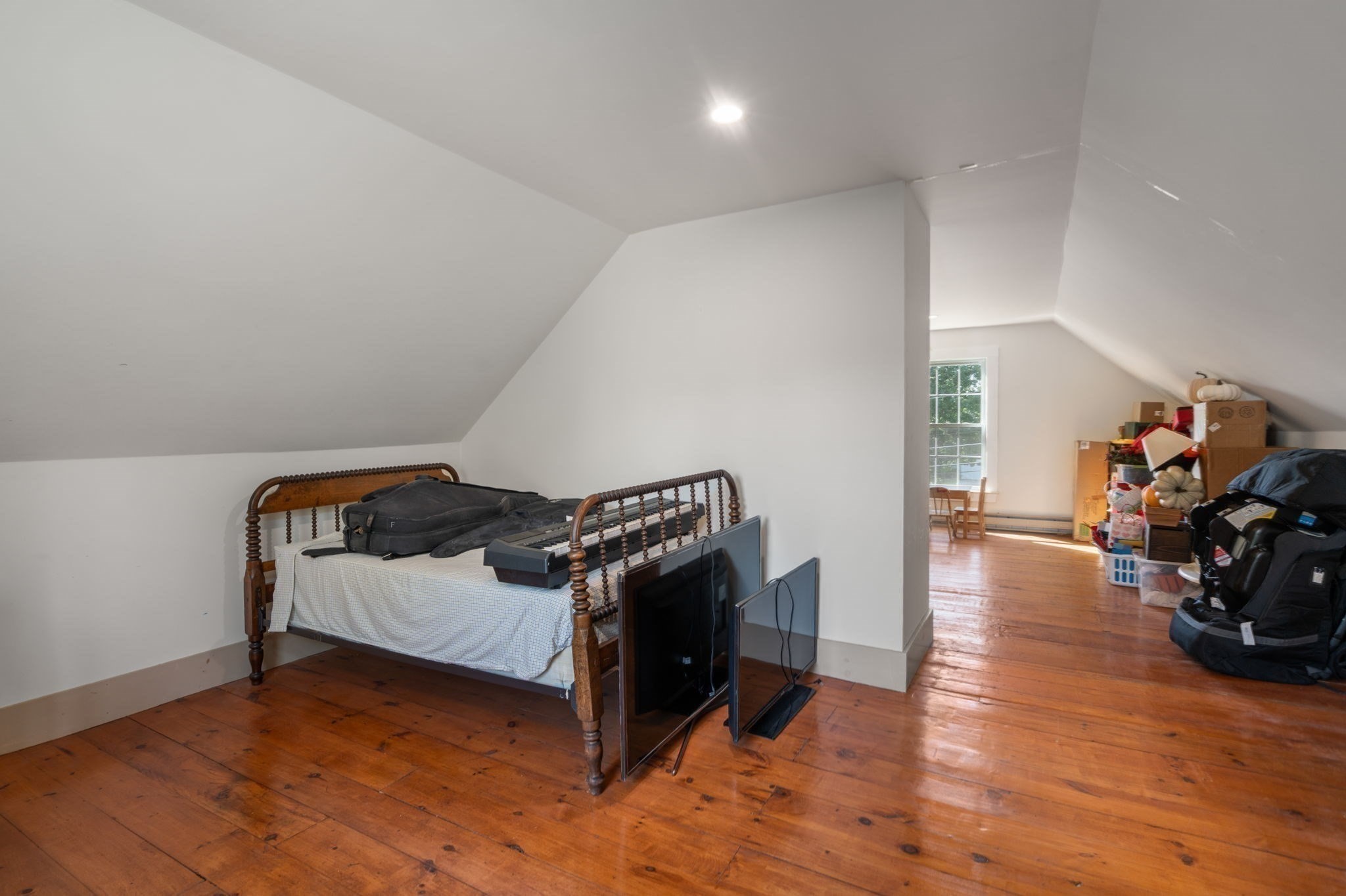339 Boston Rd Property Photo 16