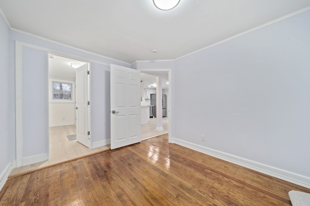 73 Laurie Ave Property Photo 8