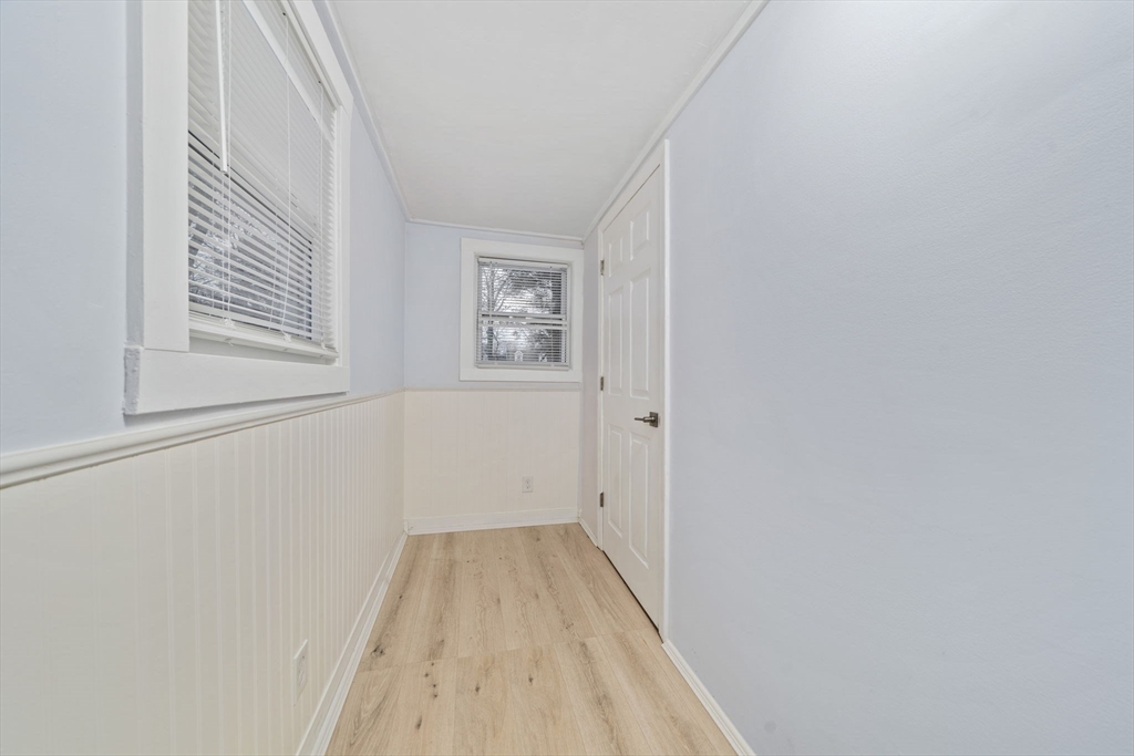 73 Laurie Ave Property Photo 10