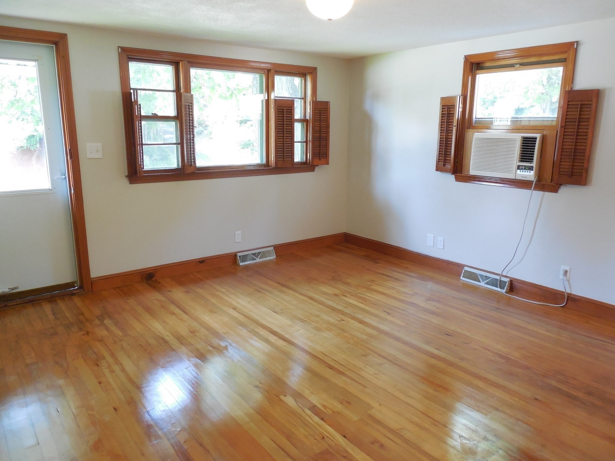 1701 Trapelo Rd # 1 Property Photo 4