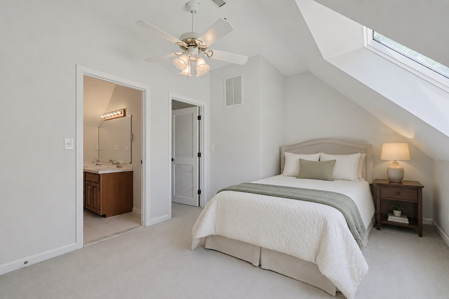 8 Turner Hill Road Property Photo 33