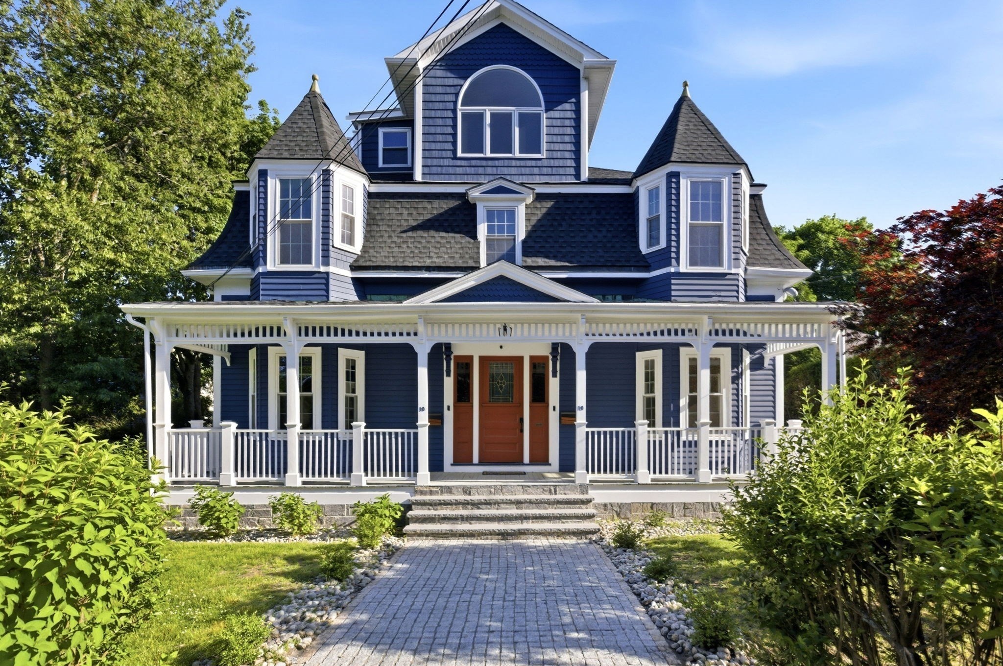 10 Washington Park Property Photo 1
