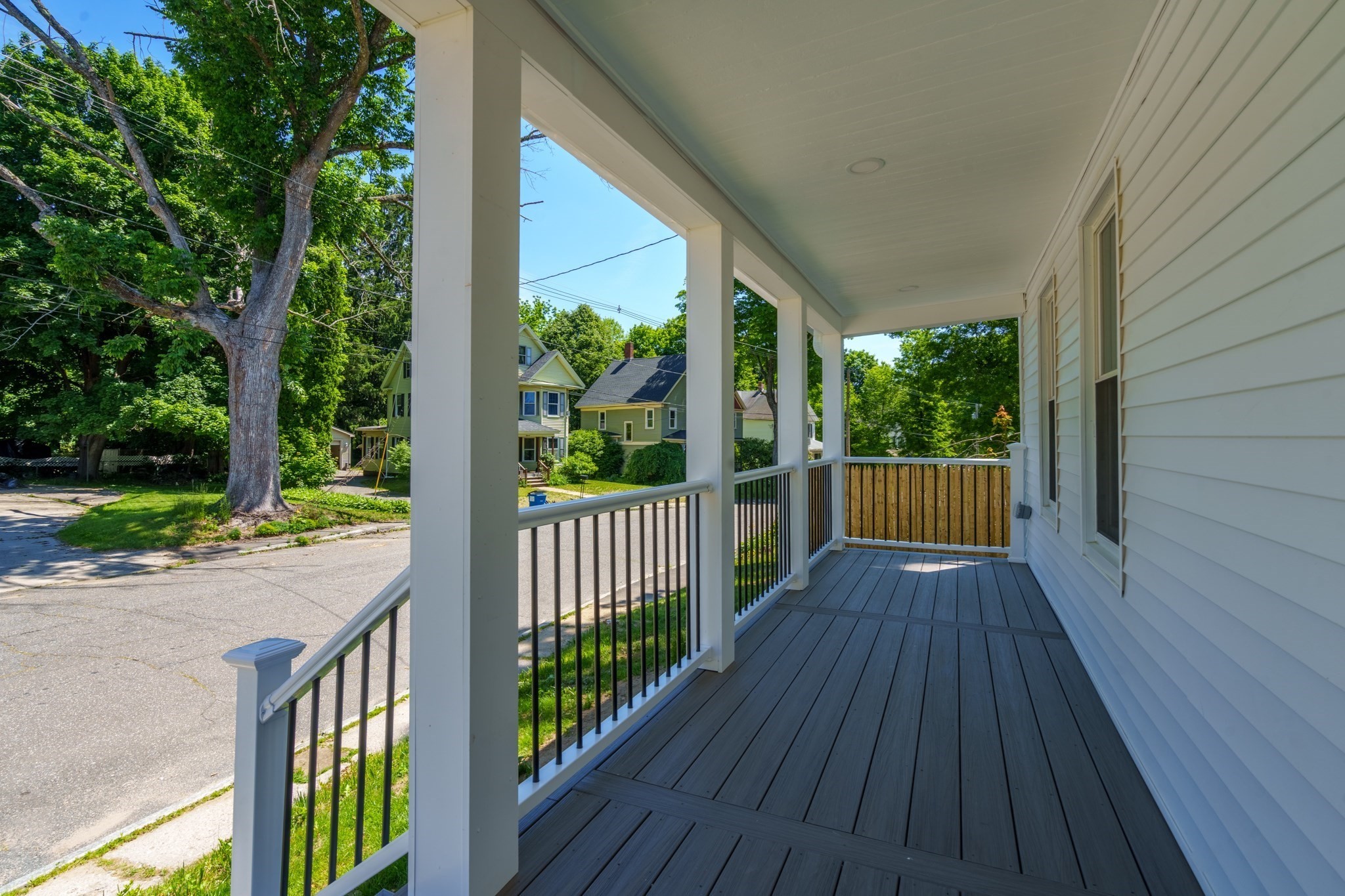 10 Walnut St Property Photo 4