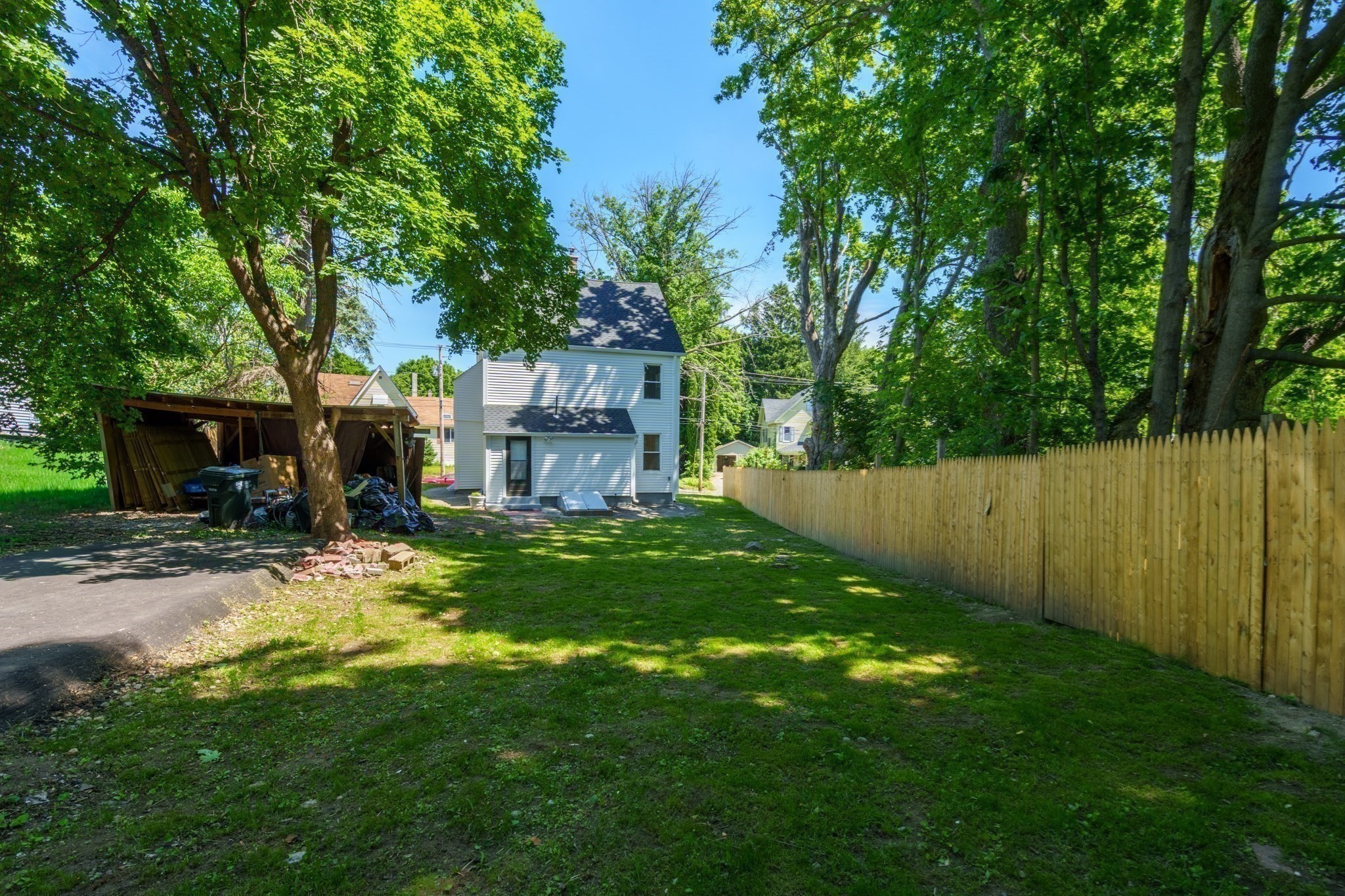 10 Walnut St Property Photo 24