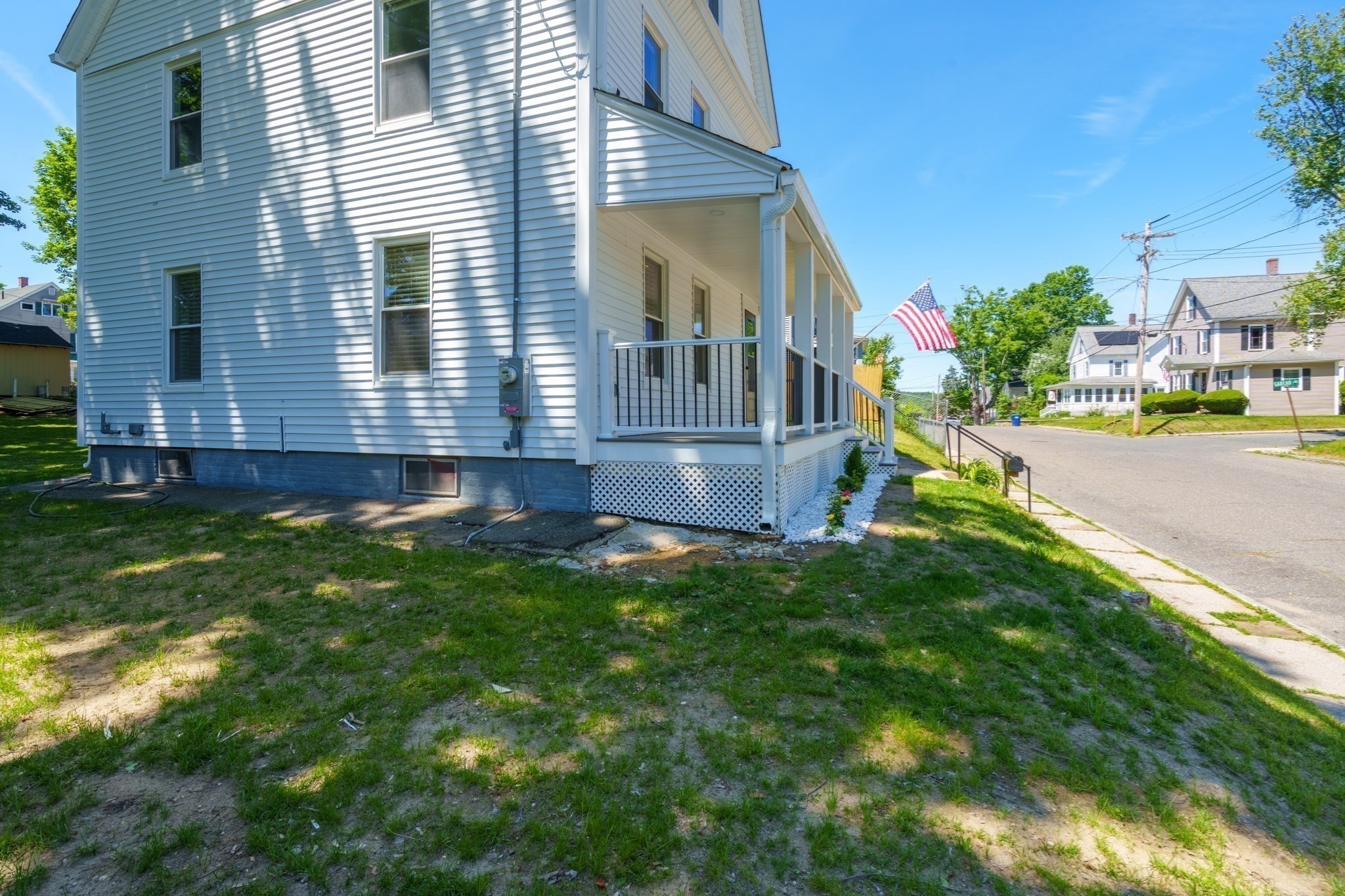 10 Walnut St Property Photo 28