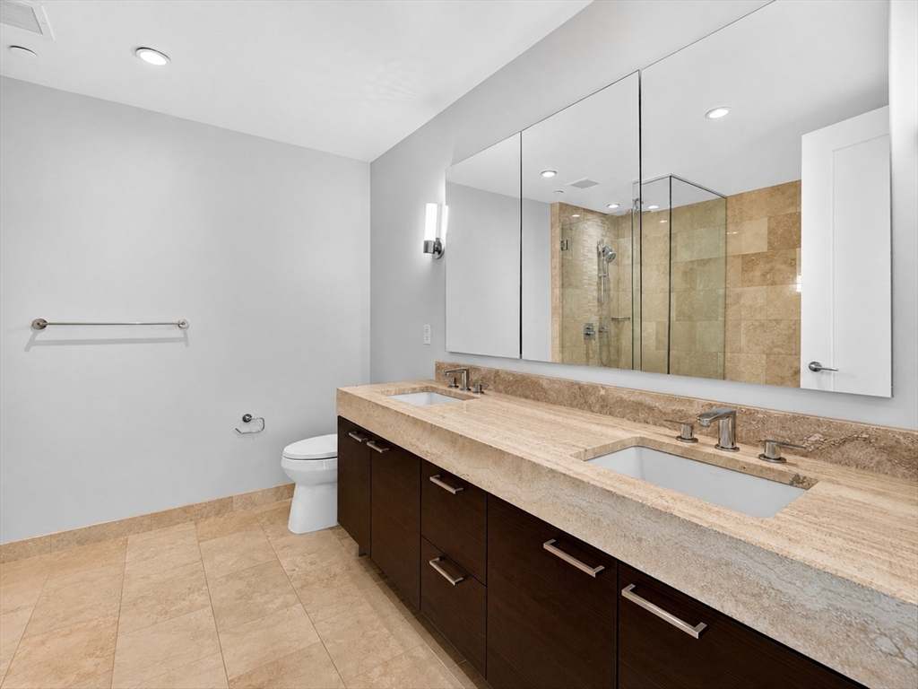 1 Franklin Street # 3212 Property Photo 13