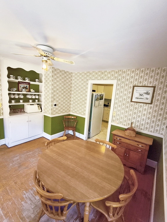 4 Pleasant St Property Photo 2