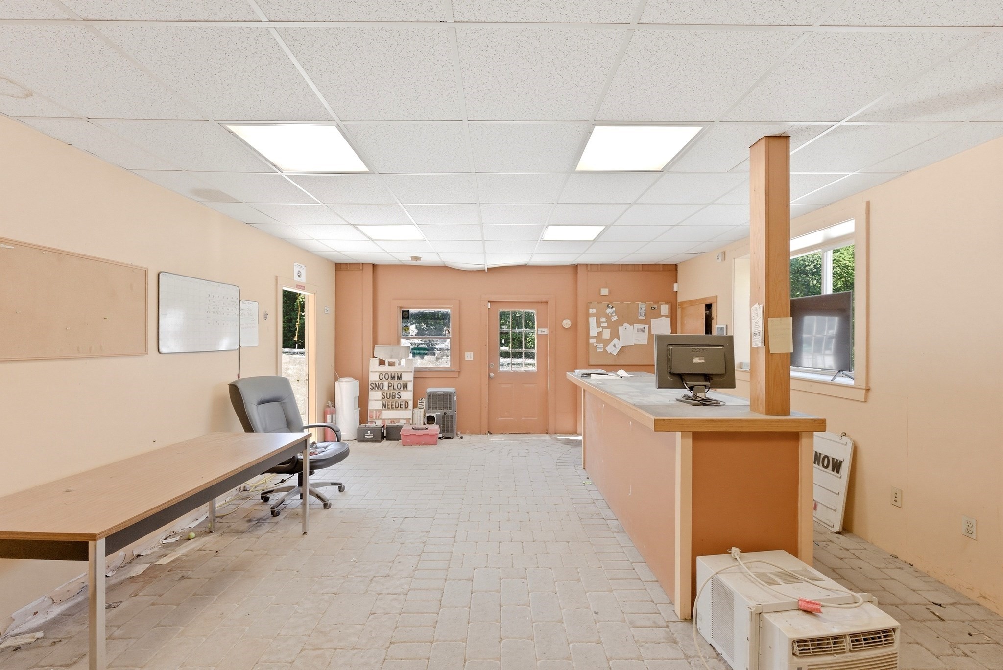 86 Eastman Property Photo 16