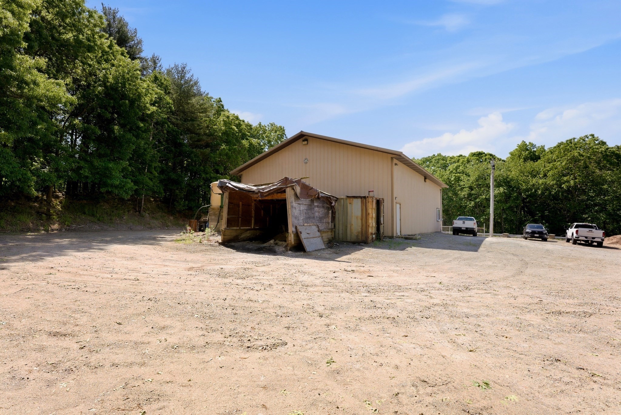 86 Eastman Property Photo 24