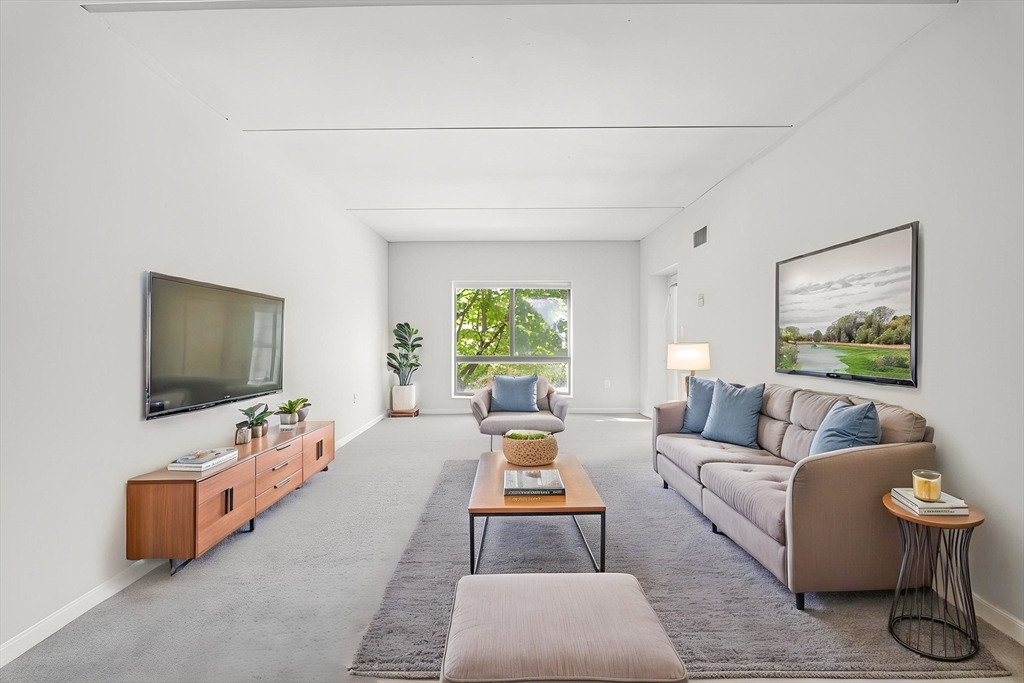 14 Heron St # 208 Property Photo 1