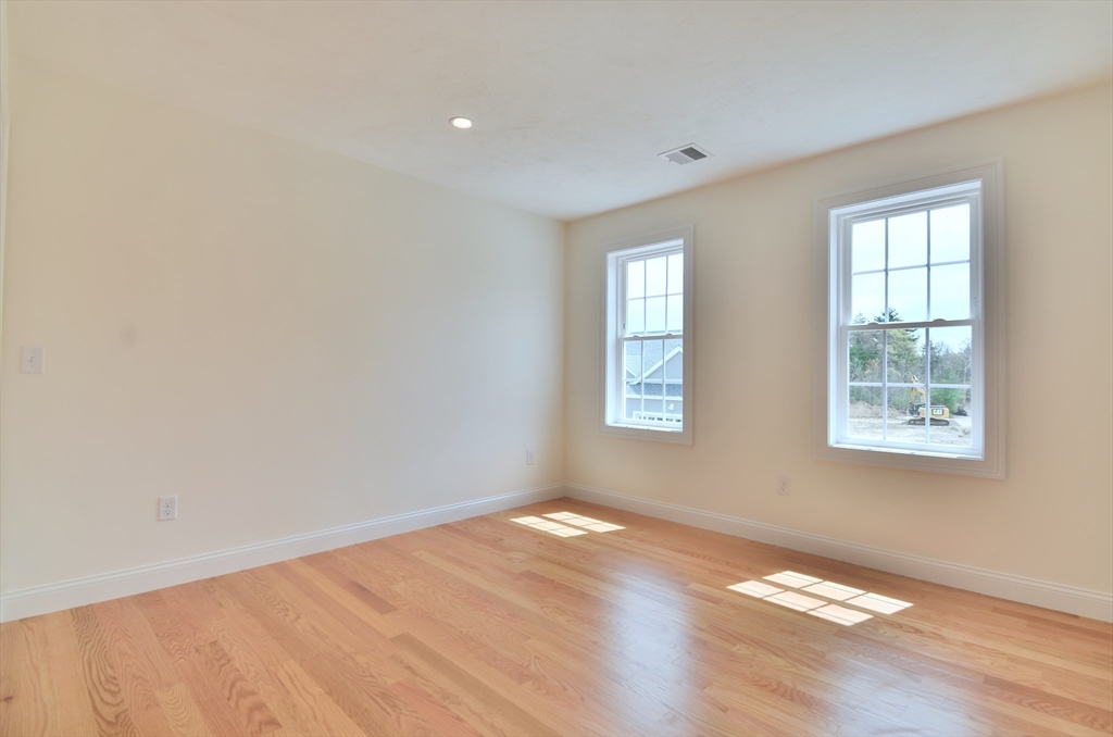 21c Crownshield # 21c Property Photo 22