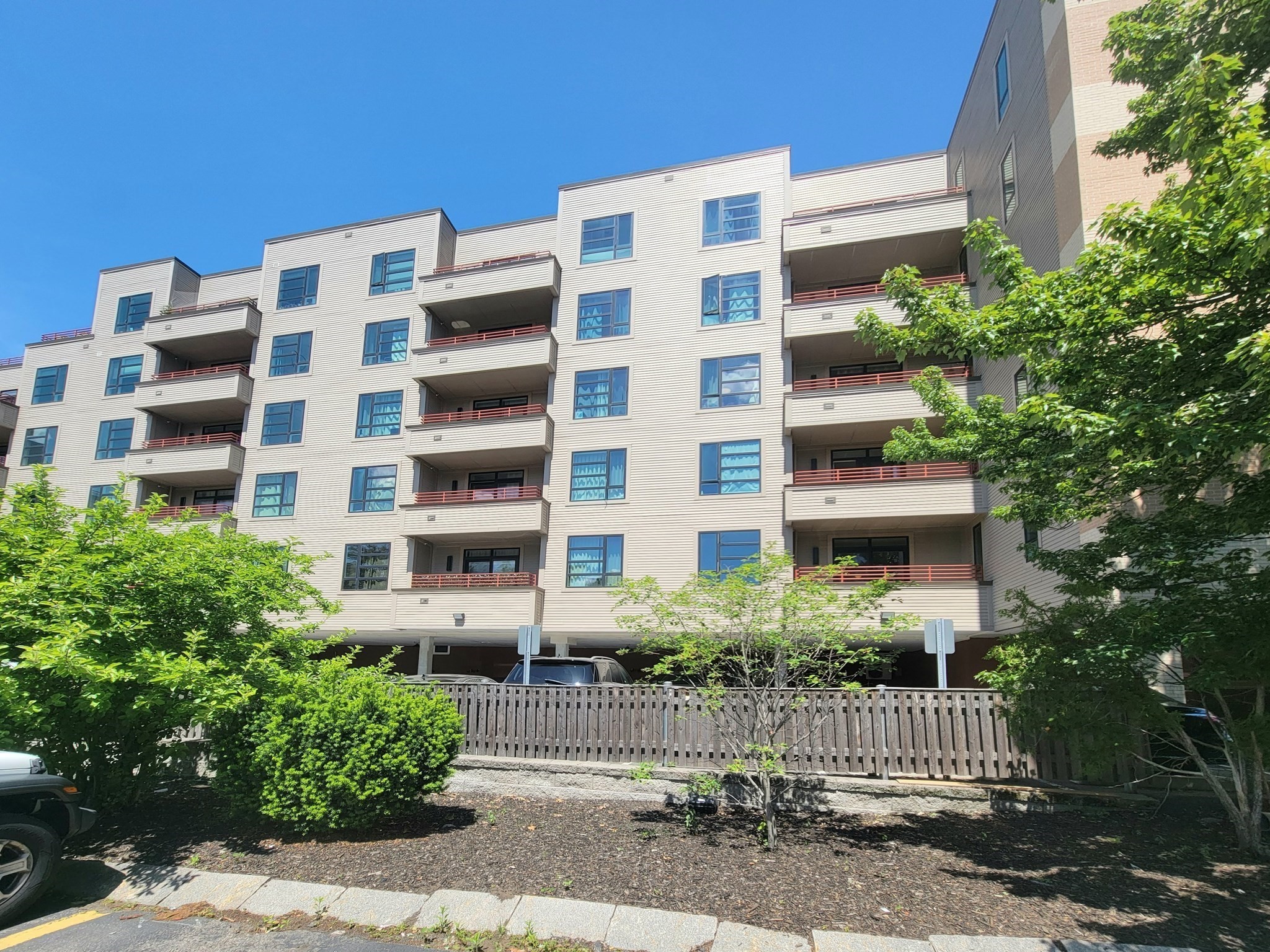 1650 Commonwealth Ave # 304 Property Photo 24