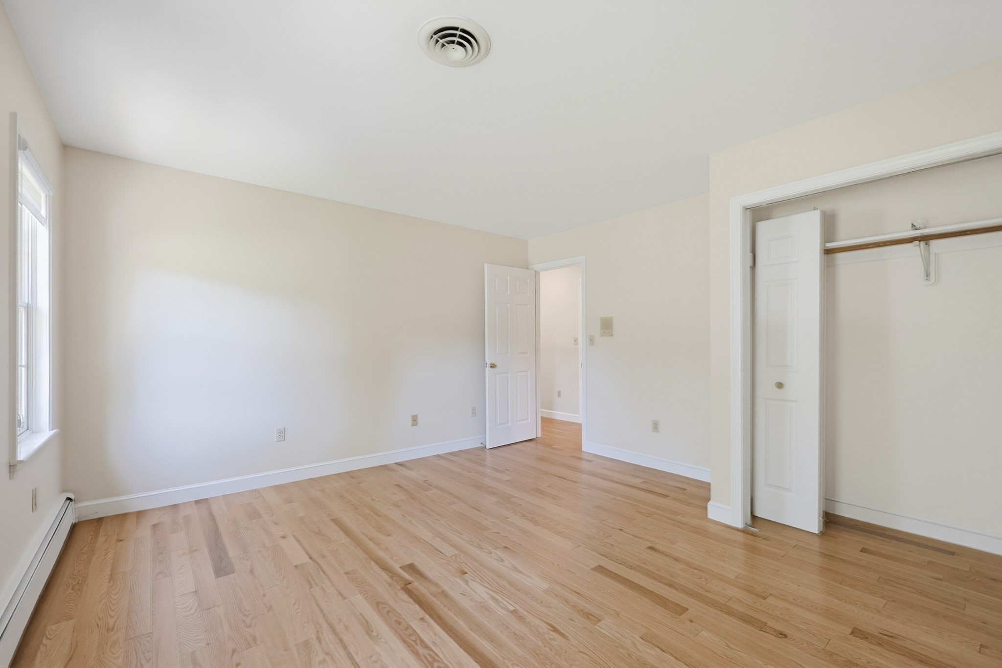19 Windsor Dr. Property Photo 27