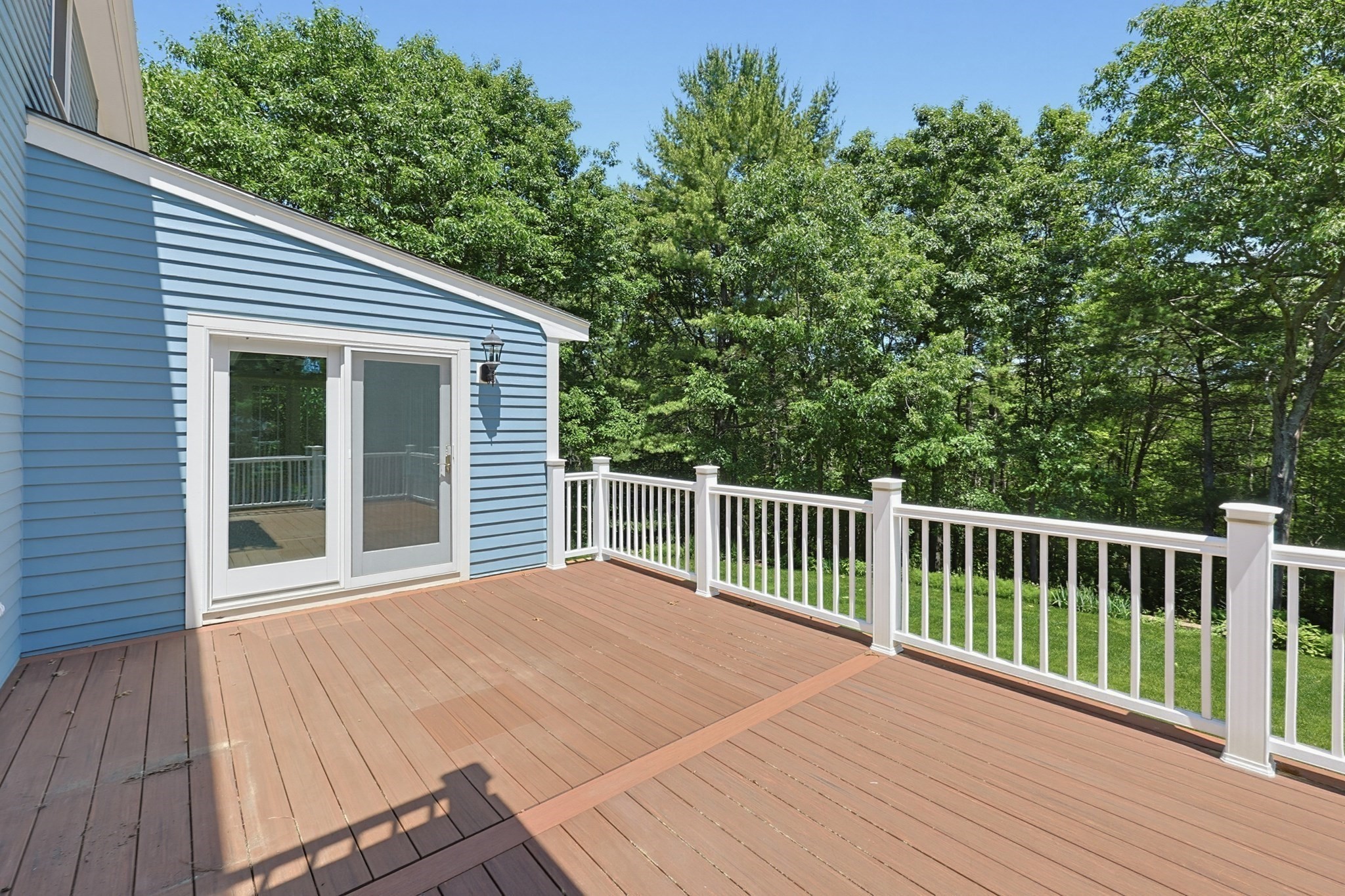 19 Windsor Dr. Property Photo 38
