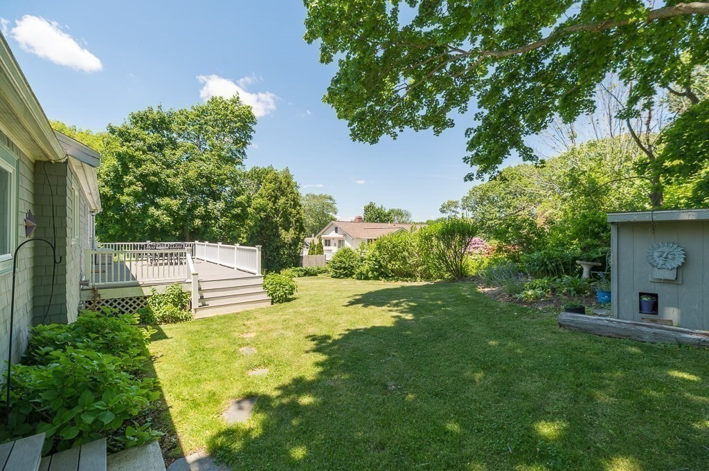 18 Traverse Street Property Photo 7