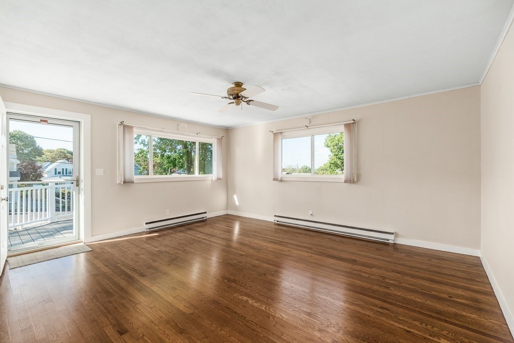 18 Traverse Street Property Photo 13