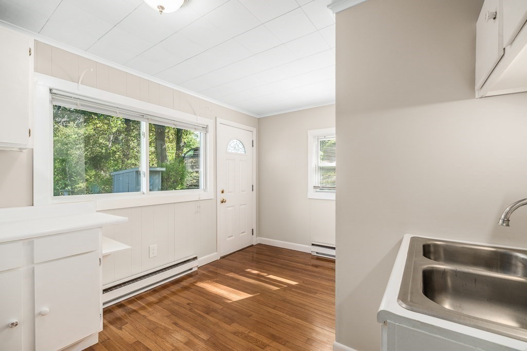 18 Traverse Street Property Photo 33