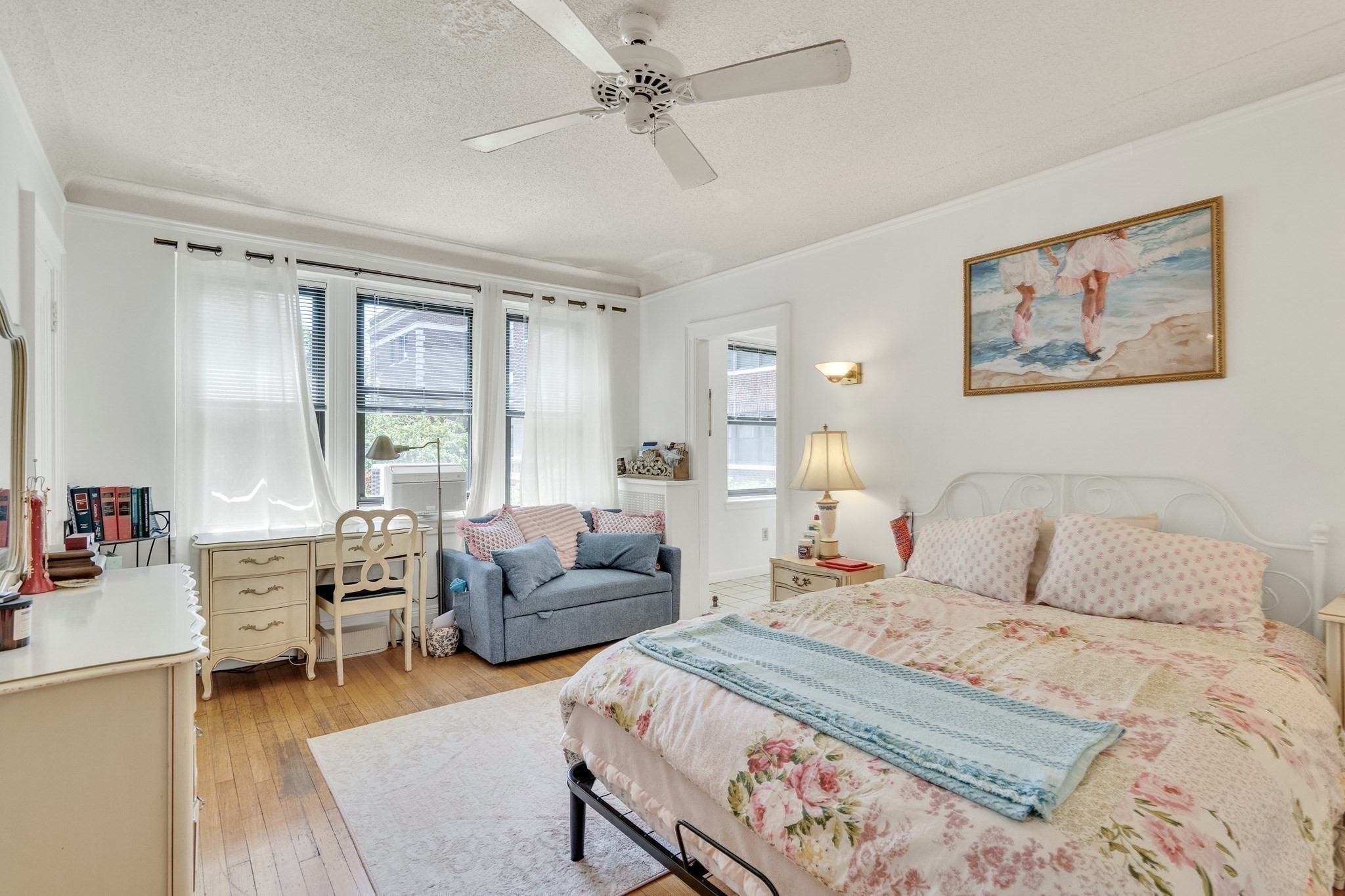 141 Englewood Ave # 23 Property Photo 11