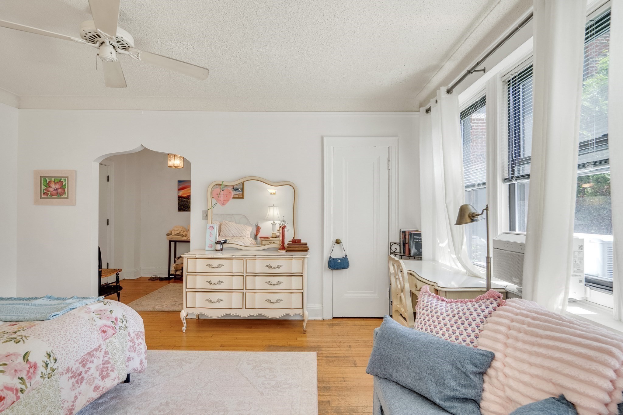 141 Englewood Ave # 23 Property Photo 12