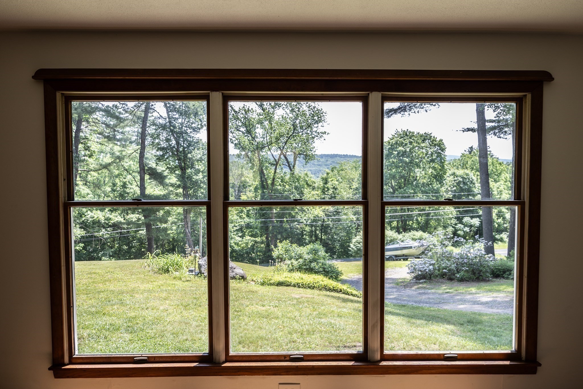 477 River Road Property Photo 2