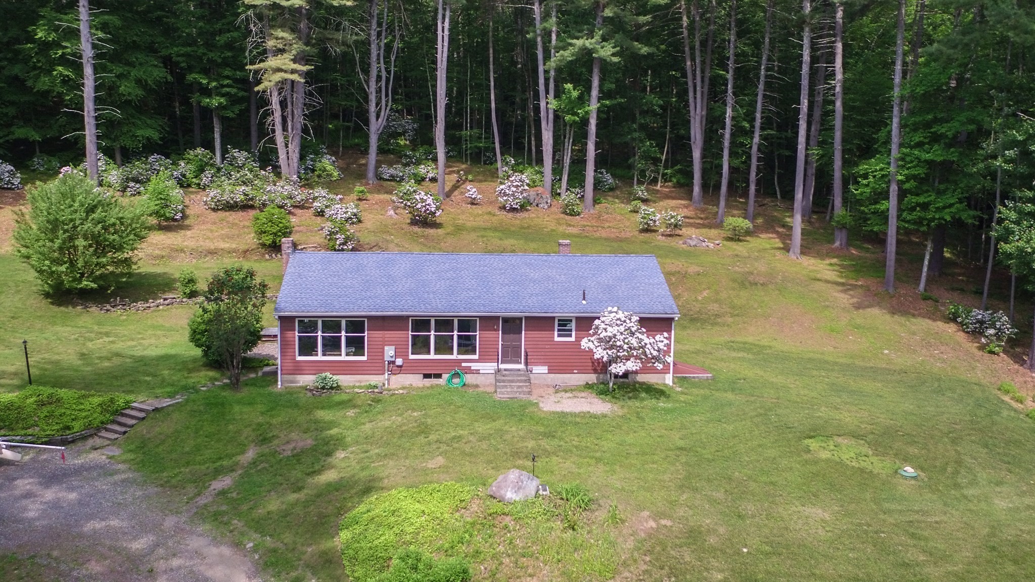 477 River Road Property Photo 6