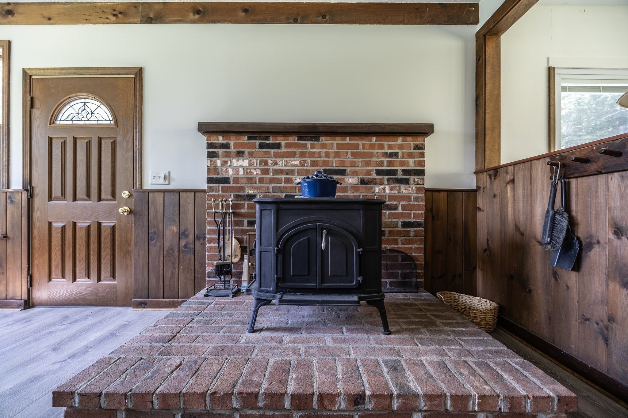 477 River Road Property Photo 17