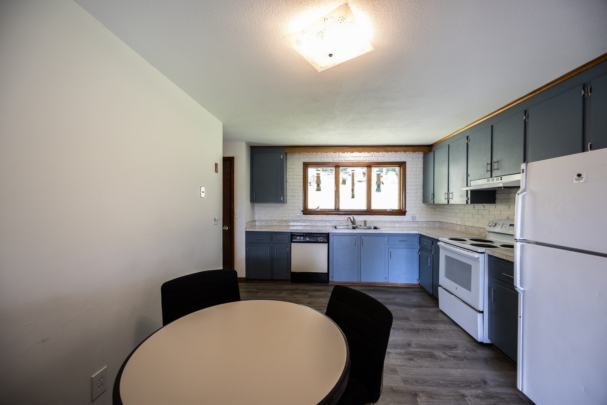 477 River Road Property Photo 22