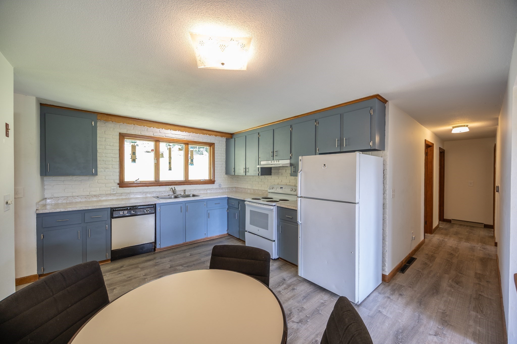 477 River Road Property Photo 23