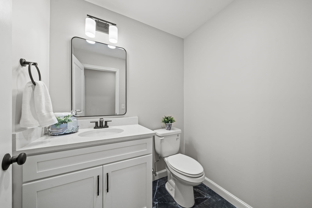 9 4th Ave # 9 Property Photo 14