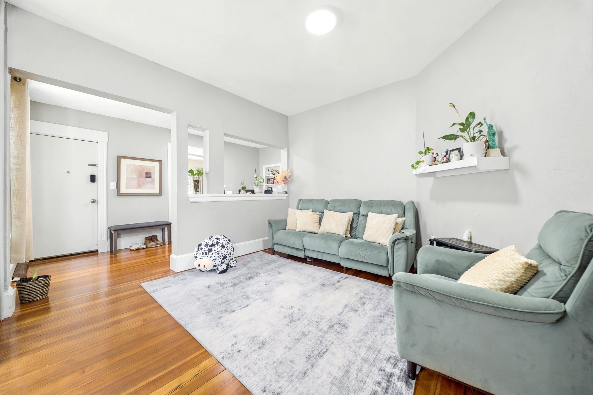 32 Irwin St Property Photo 4