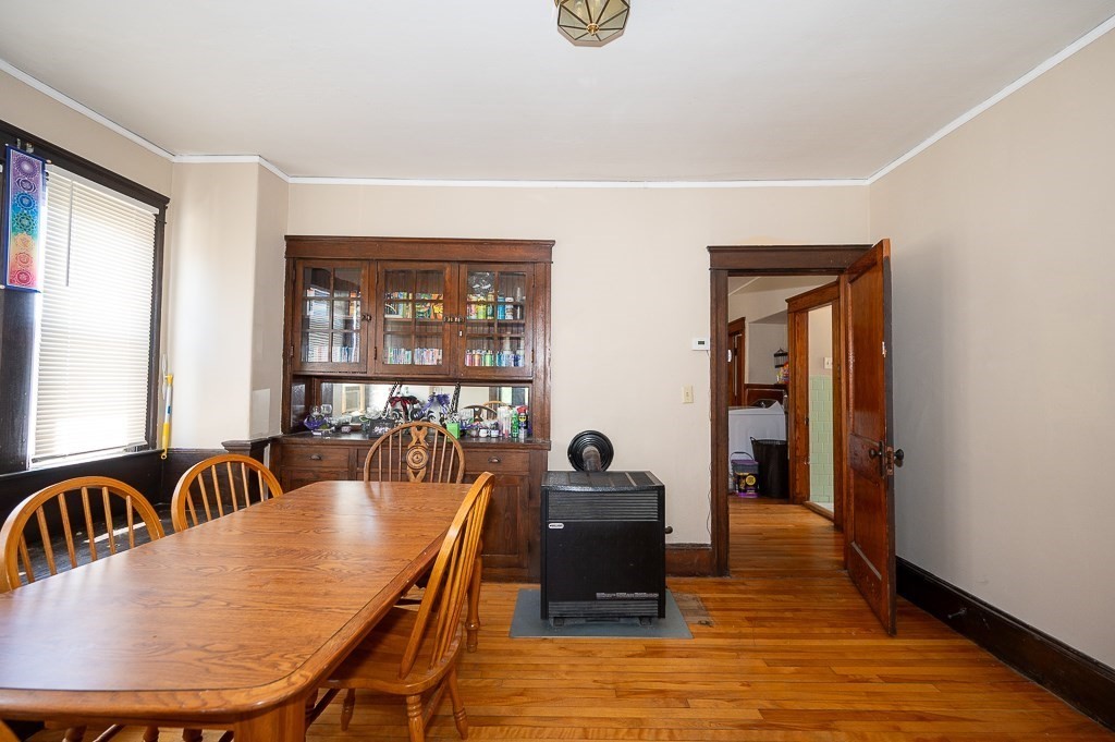 126 Sterling St Property Photo 18