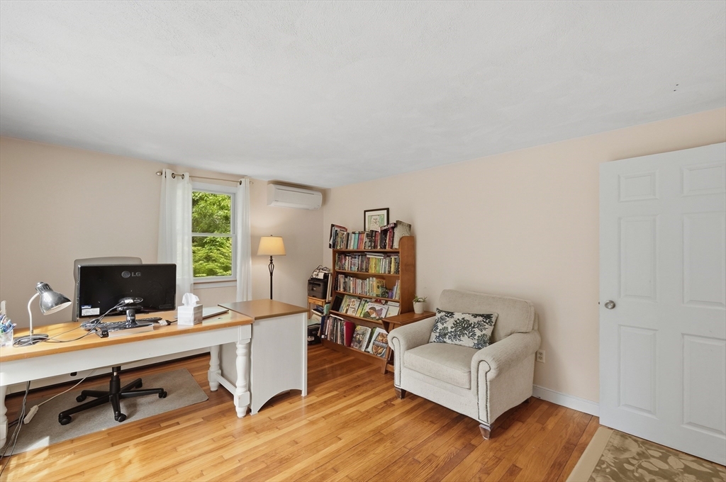 223 Plum Hollow Rd Property Photo 14