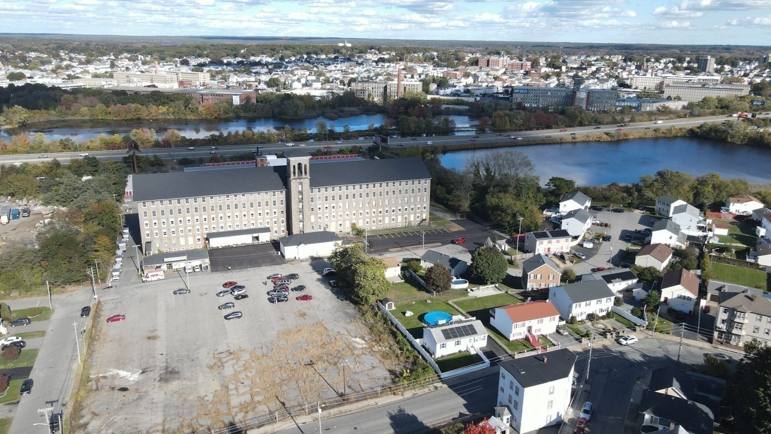 1 Lewiston St Property Photo 1