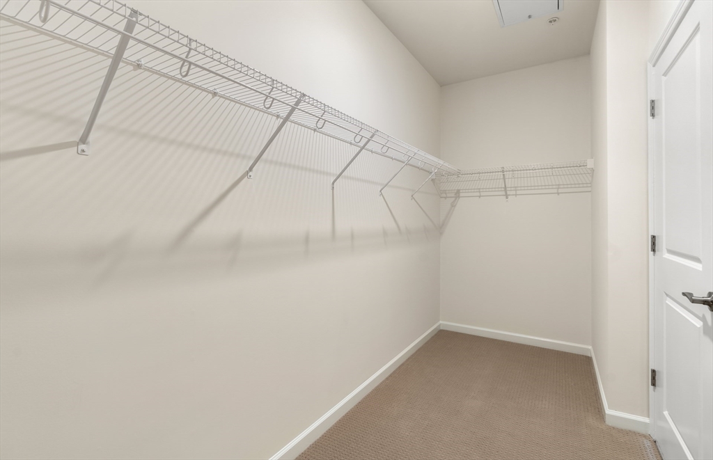 30 Coppersmith Way # 401 Property Photo 14