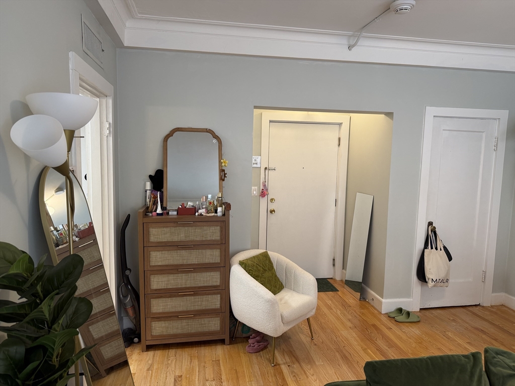 464 Commonwealth # 26 Property Photo 6