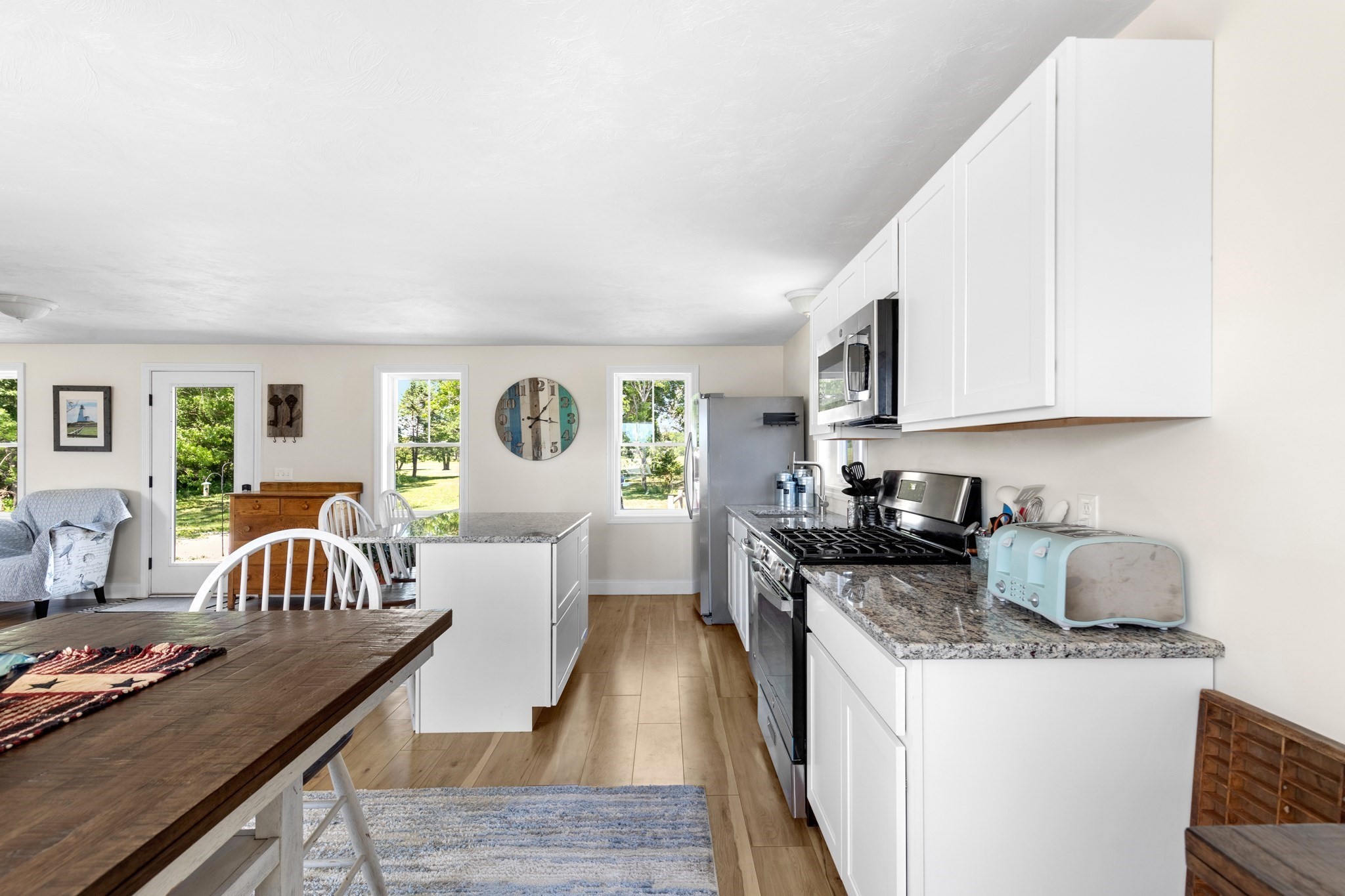 1 Paty Way Property Photo 8