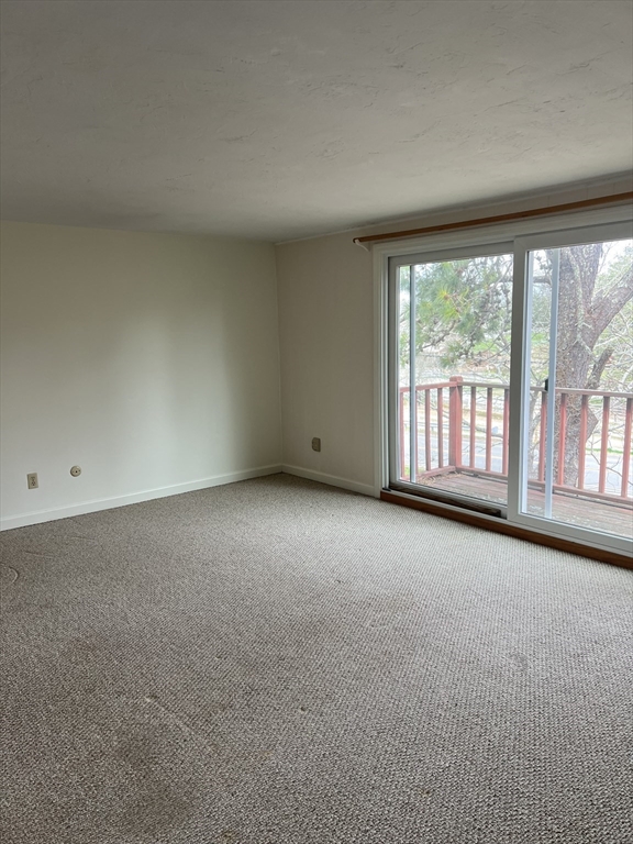 1 Tideview Path # 11 Property Photo 5