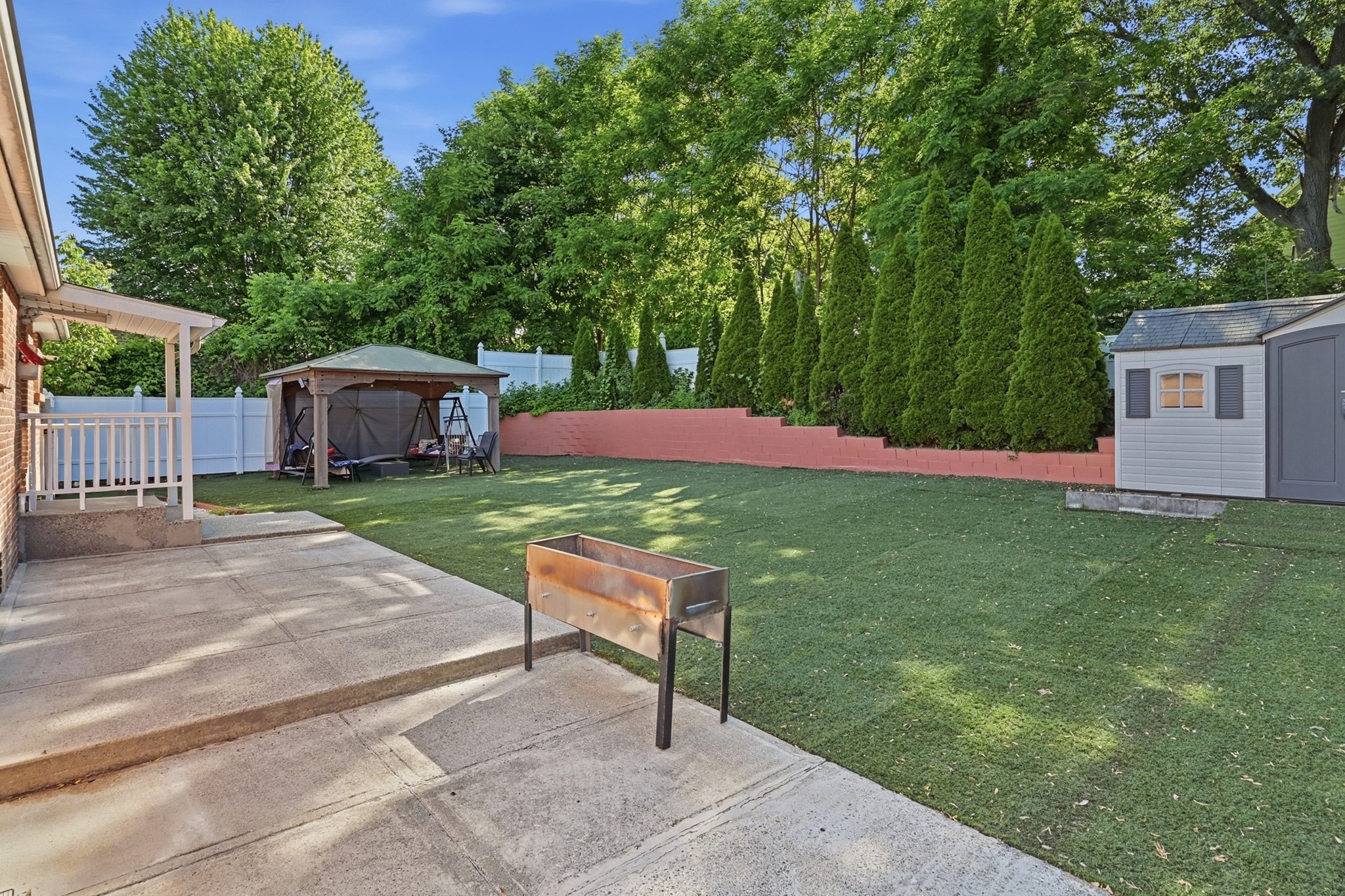140 Ruskin St Property Photo 33