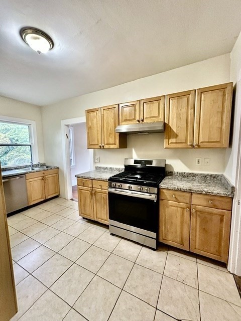206 Sumner St # 6 Property Photo 5