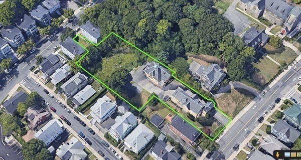 664 Washington St. Property Photo 2