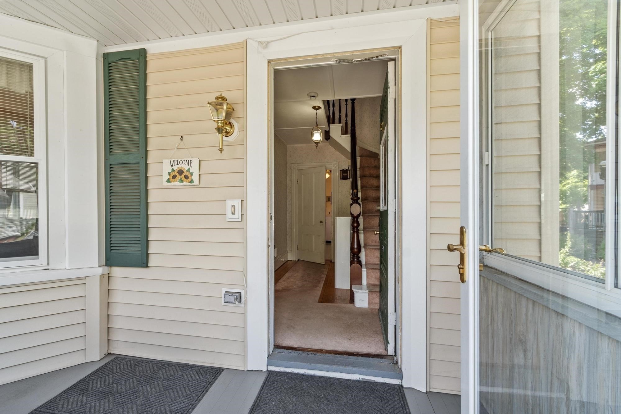 140 Lake View Ave Property Photo 7