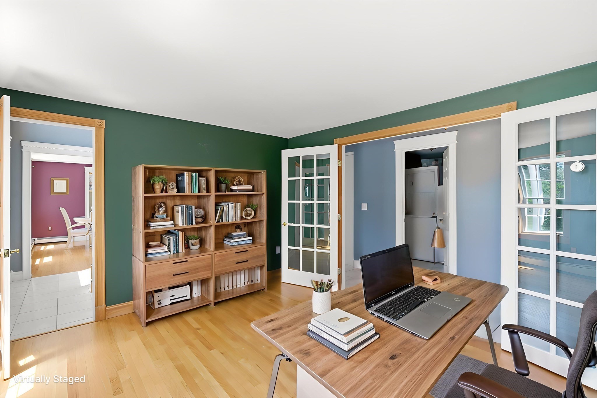 27 Charles Ave Property Photo 7