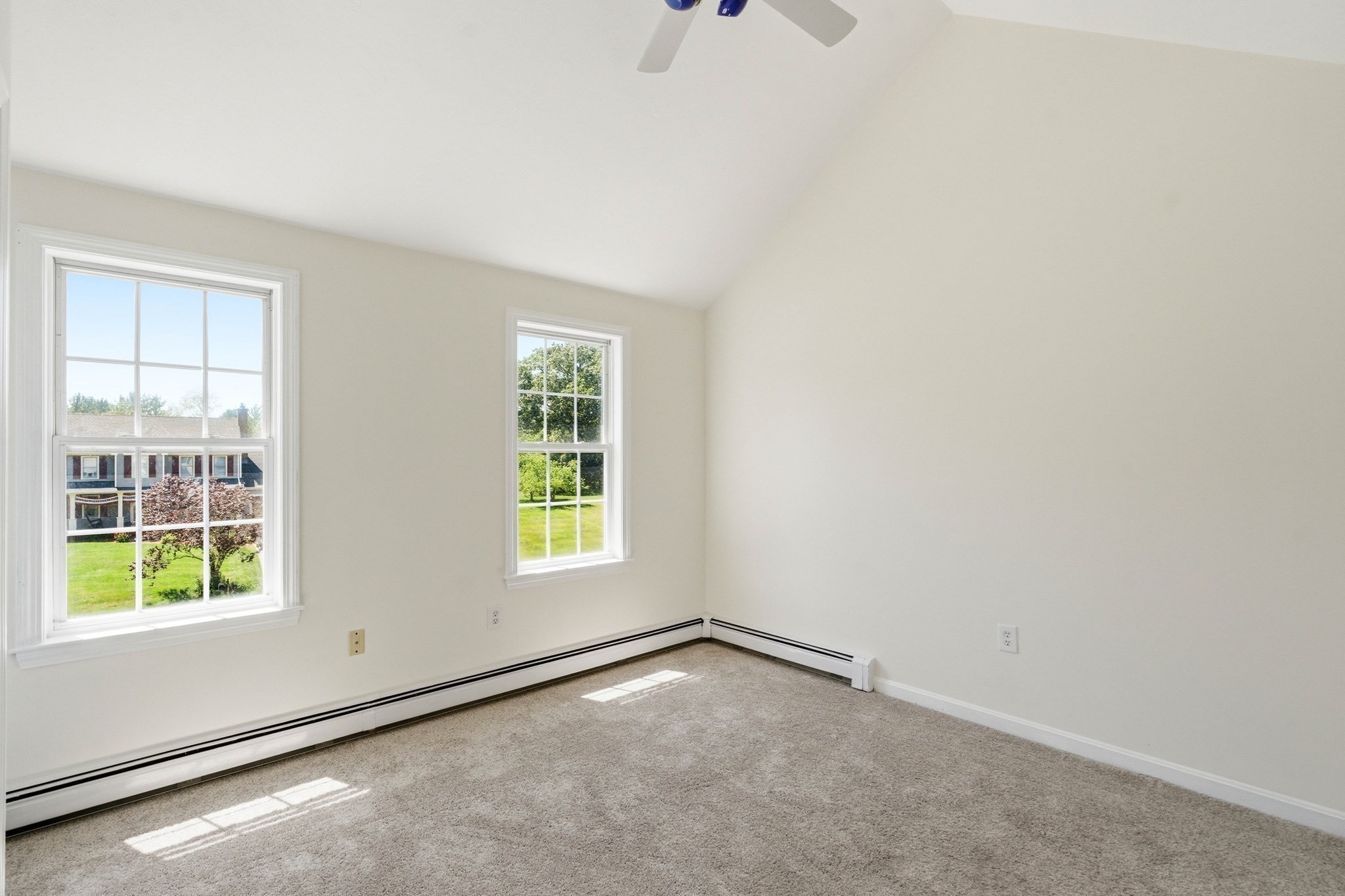 27 Charles Ave Property Photo 15