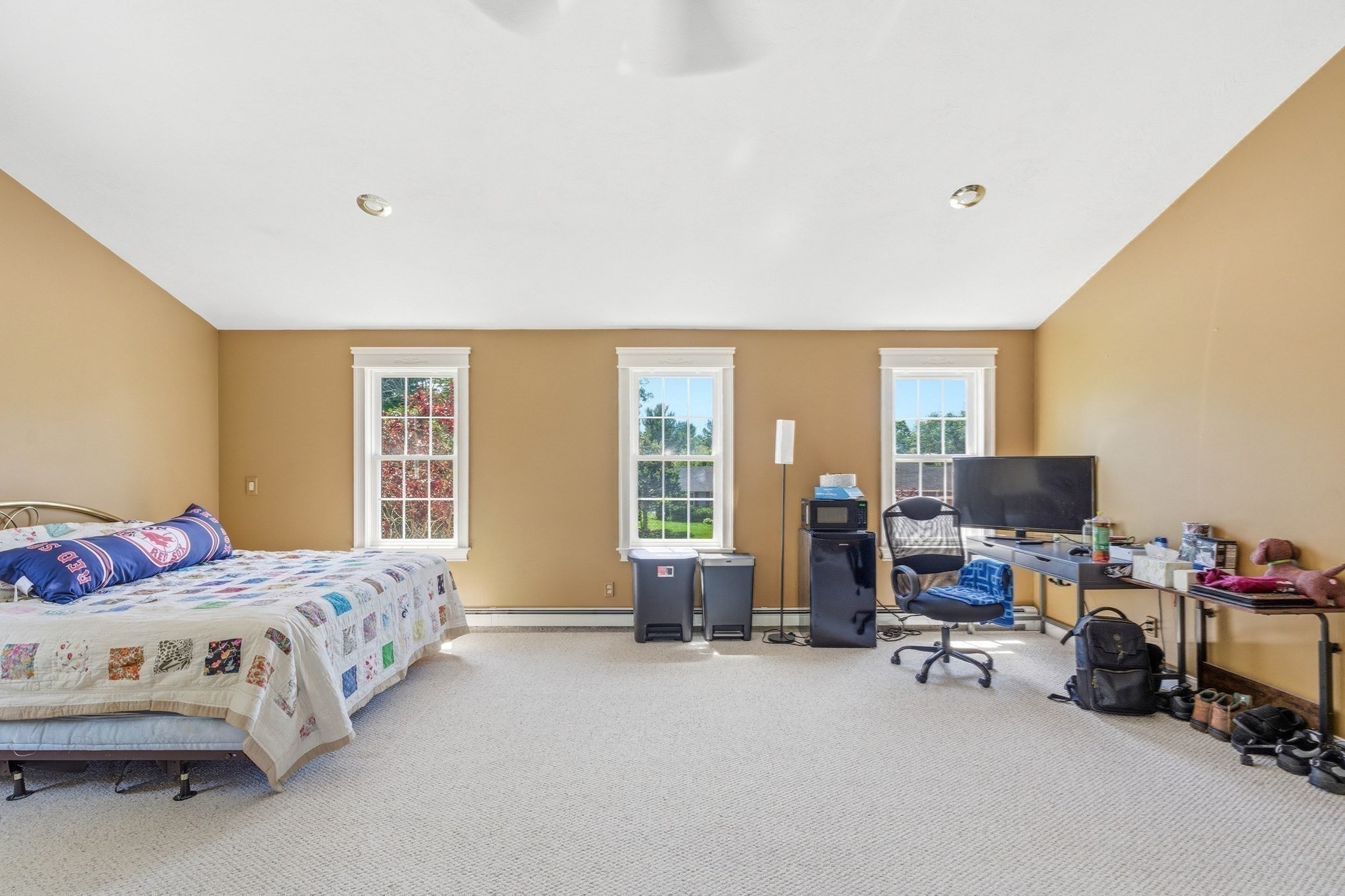 27 Charles Ave Property Photo 25