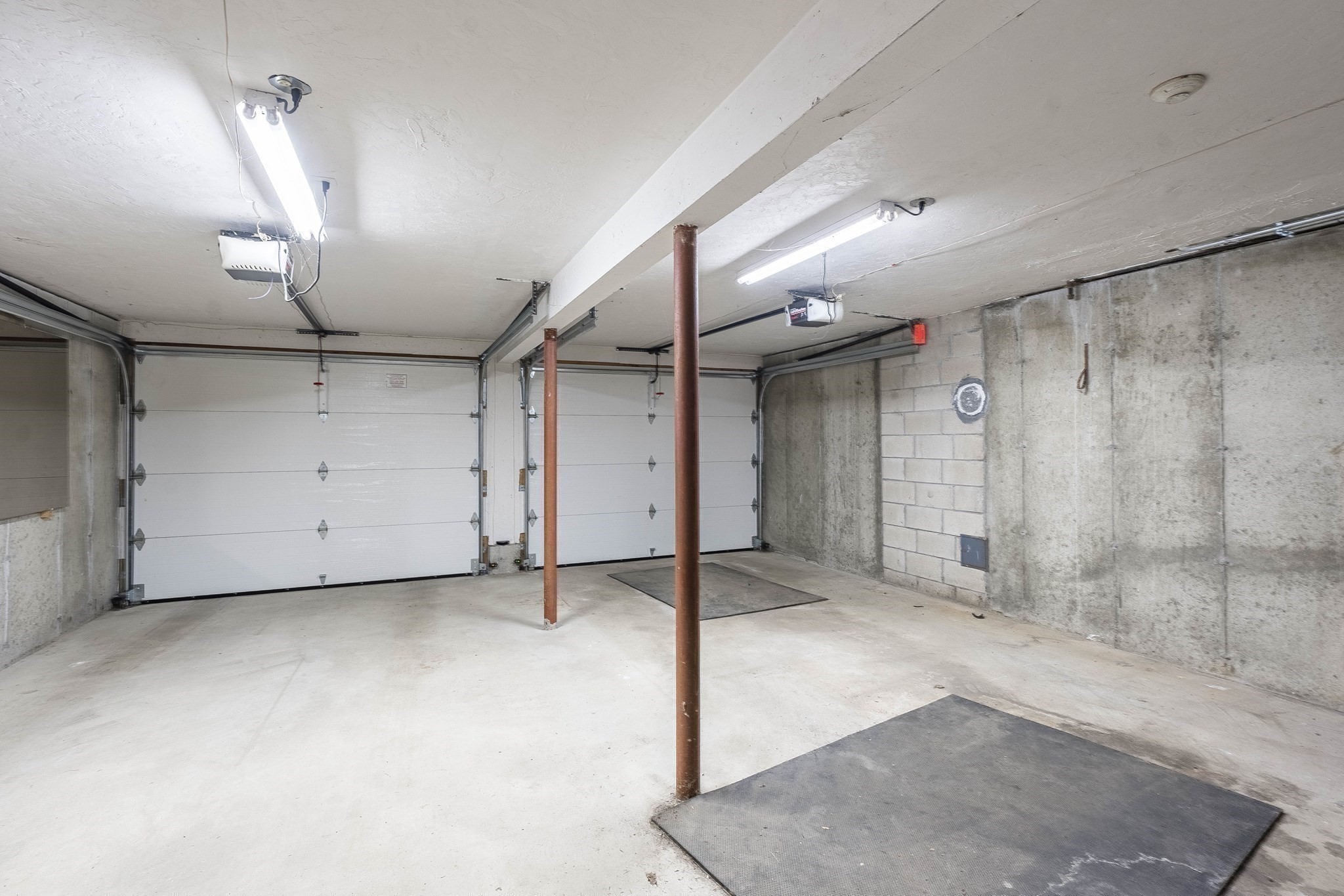 27 Charles Ave Property Photo 29
