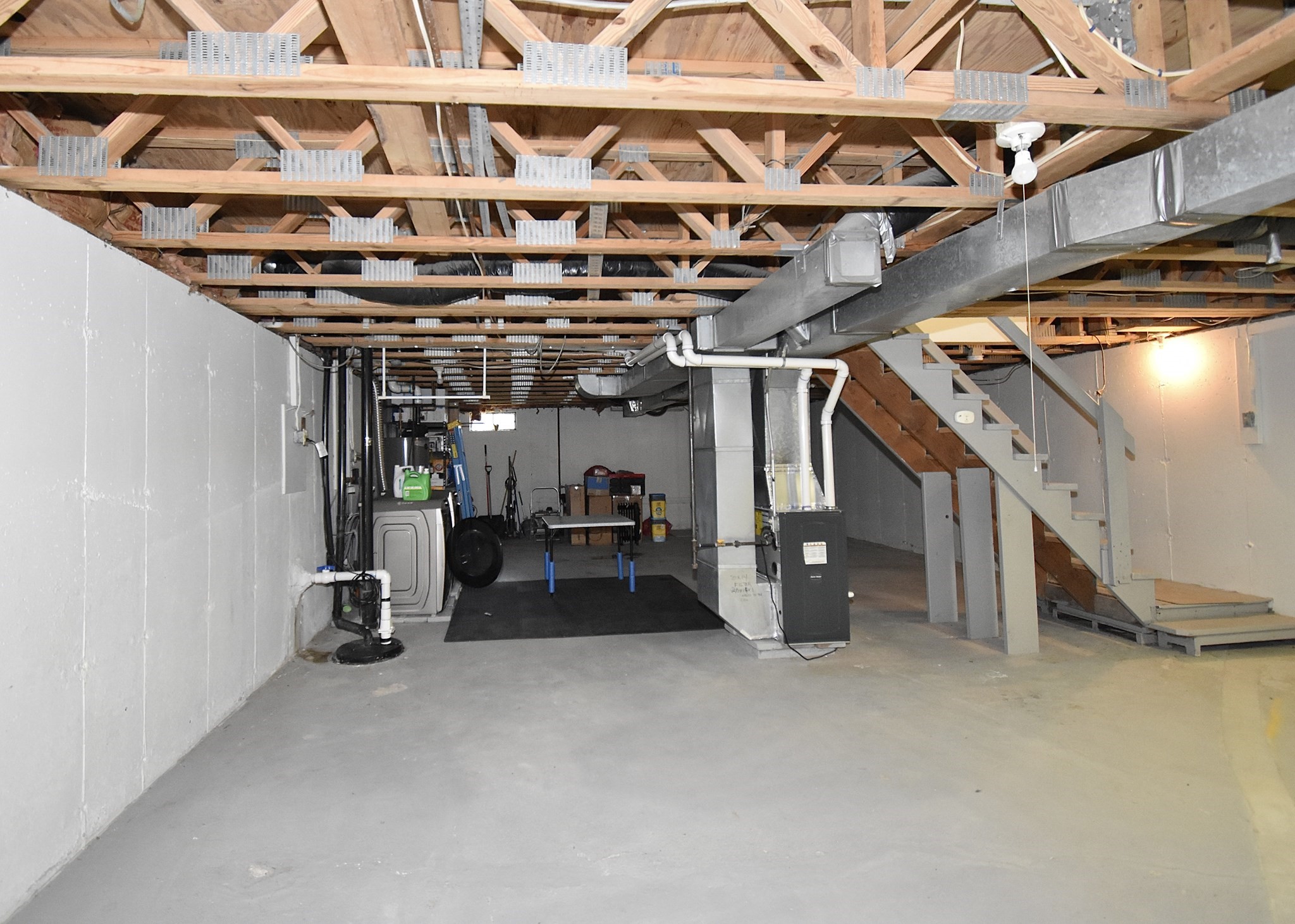 3 Vineland Ave Property Photo 22