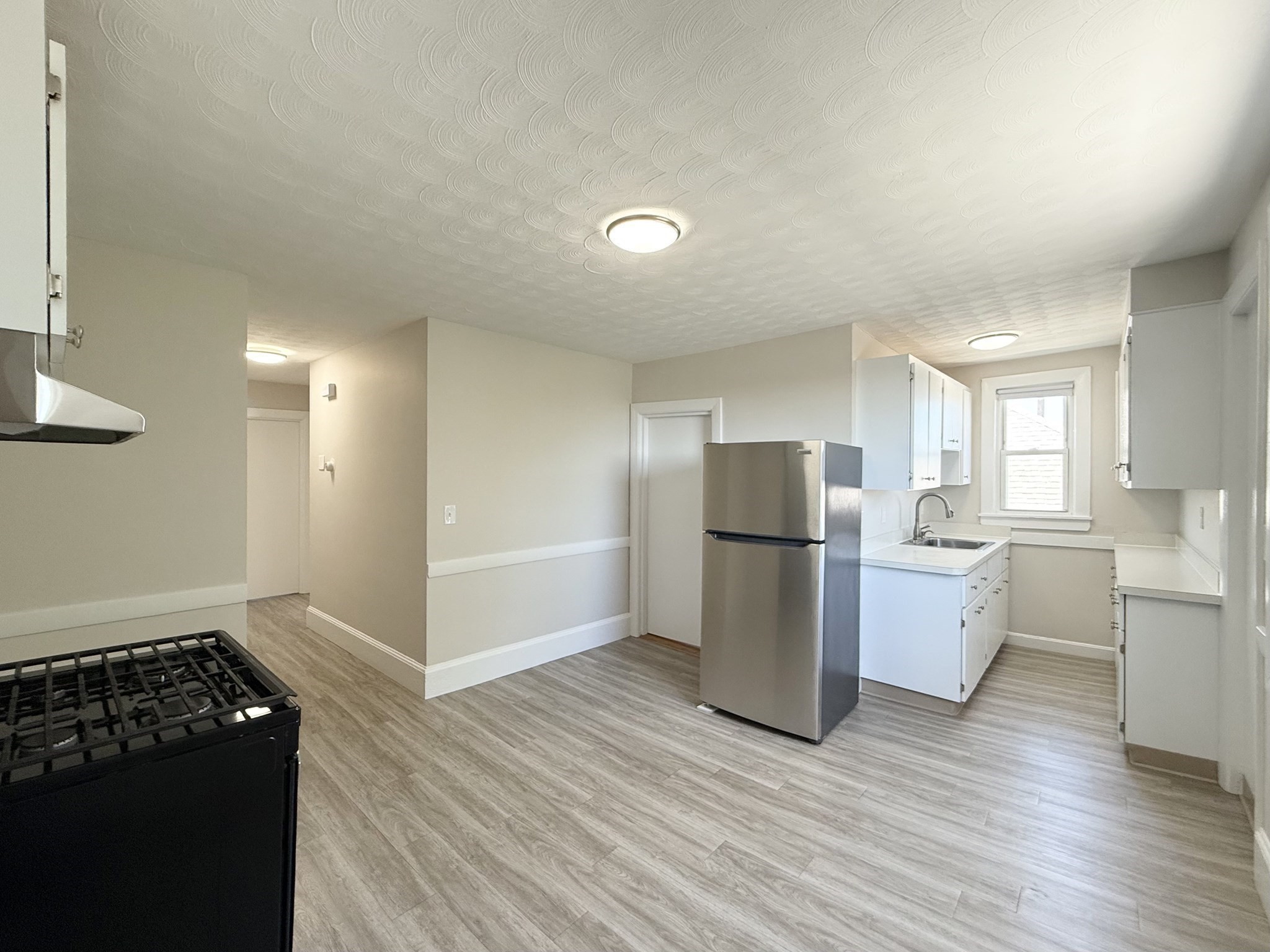 73 Campbell Avenue # 5 Property Photo 1